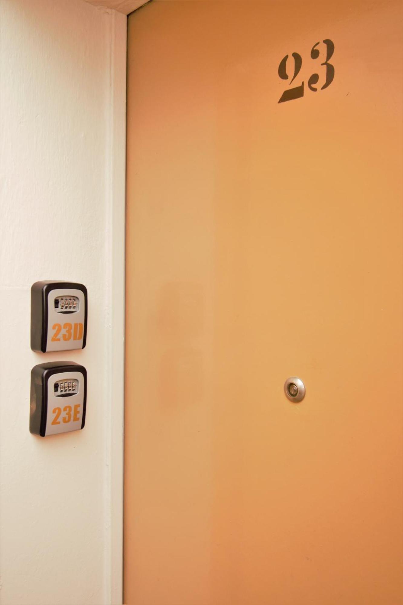 Апартаменти Roomspoznan Pl - Powstancow Wielkopolskich 23 - 24h Self Check-in *